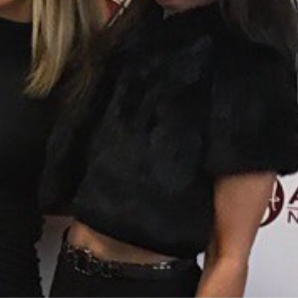 Crop fur short sleeve jacket